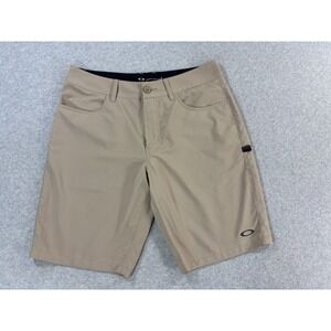 Oakley Regular Fit Performance‎ Chino Shorts (Men's 32) Tan - 10"